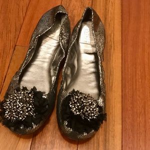 Sale Tory Burch embellished ballerina worn once.